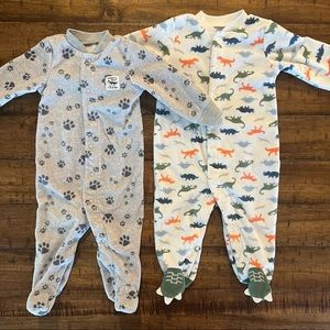 ⚡️3/$20 Lot of Fleece Footed Sleepers - Dino, Puppy - size 6 months - Set of 2